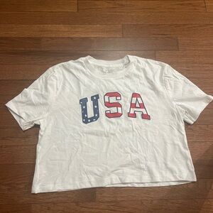 Cropped USA T-shirt
